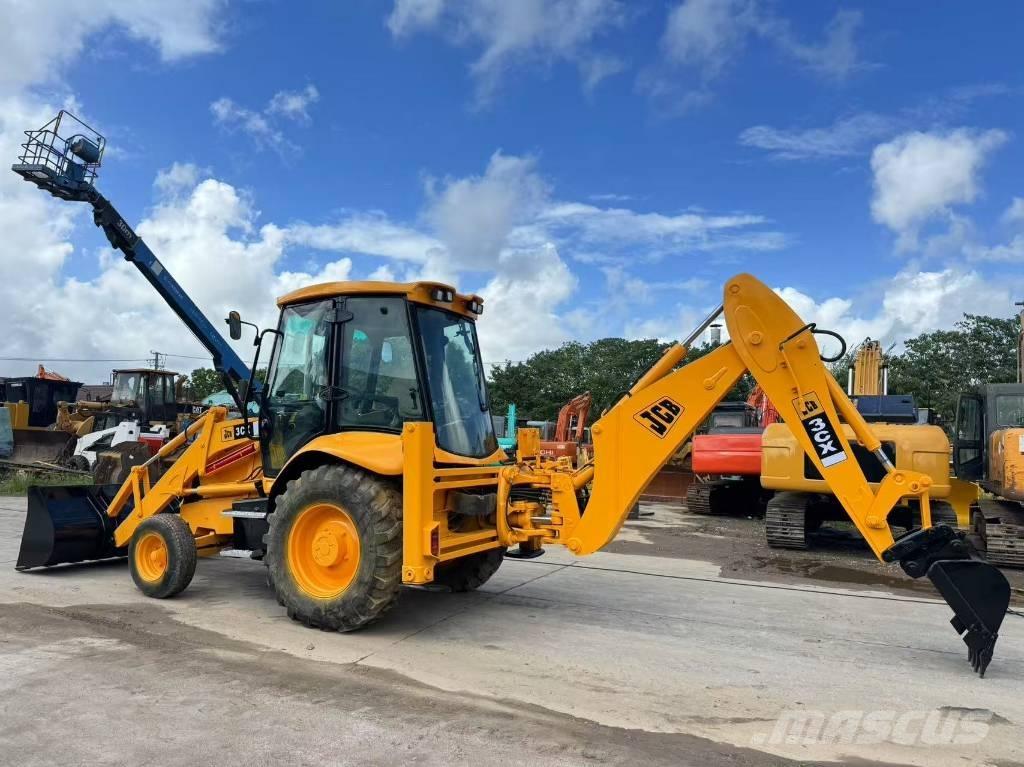 JCB 3 CX Rendegravere