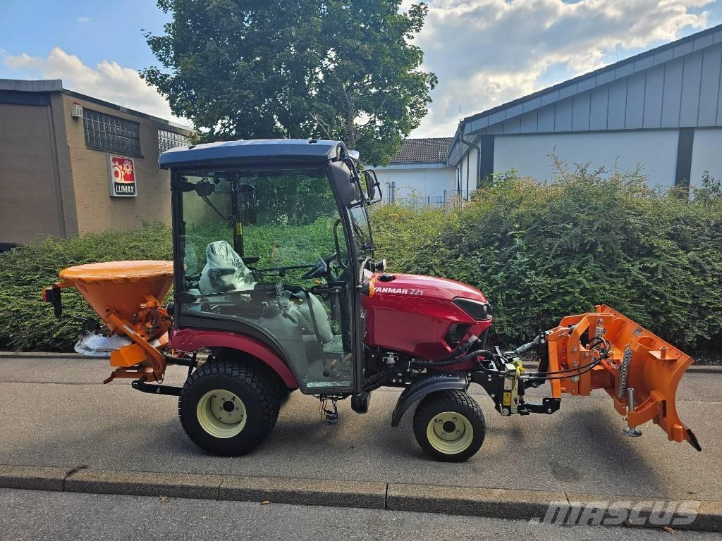 Yanmar SA 221 Kompakte traktorer