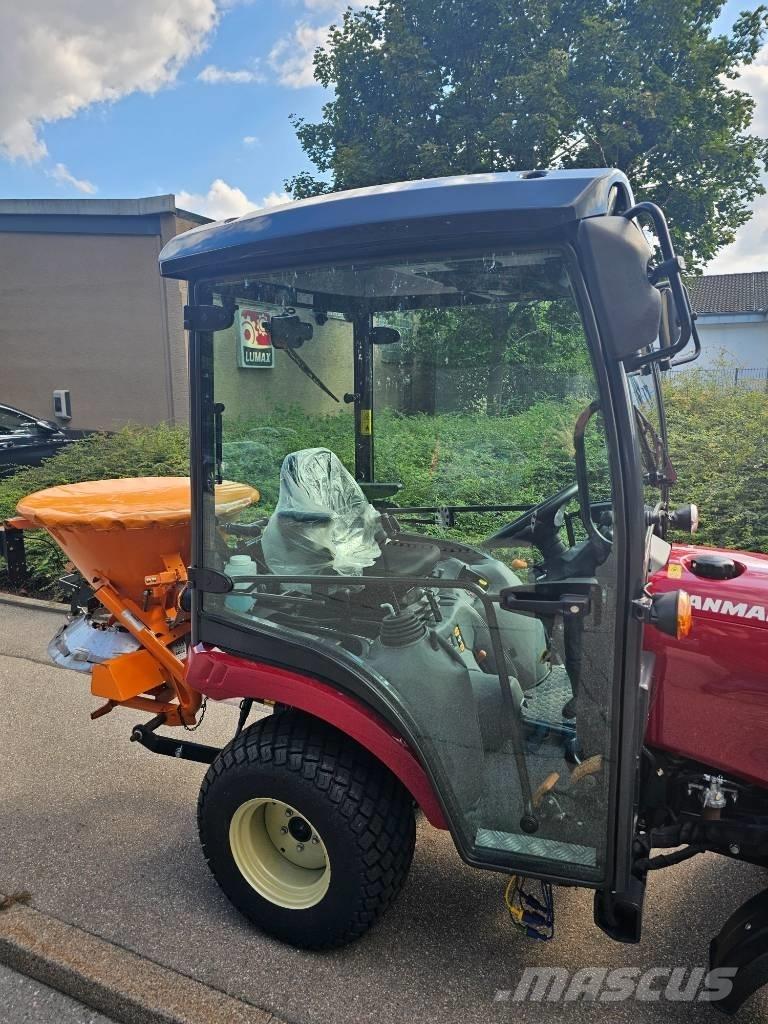 Yanmar SA 221 Kompakte traktorer