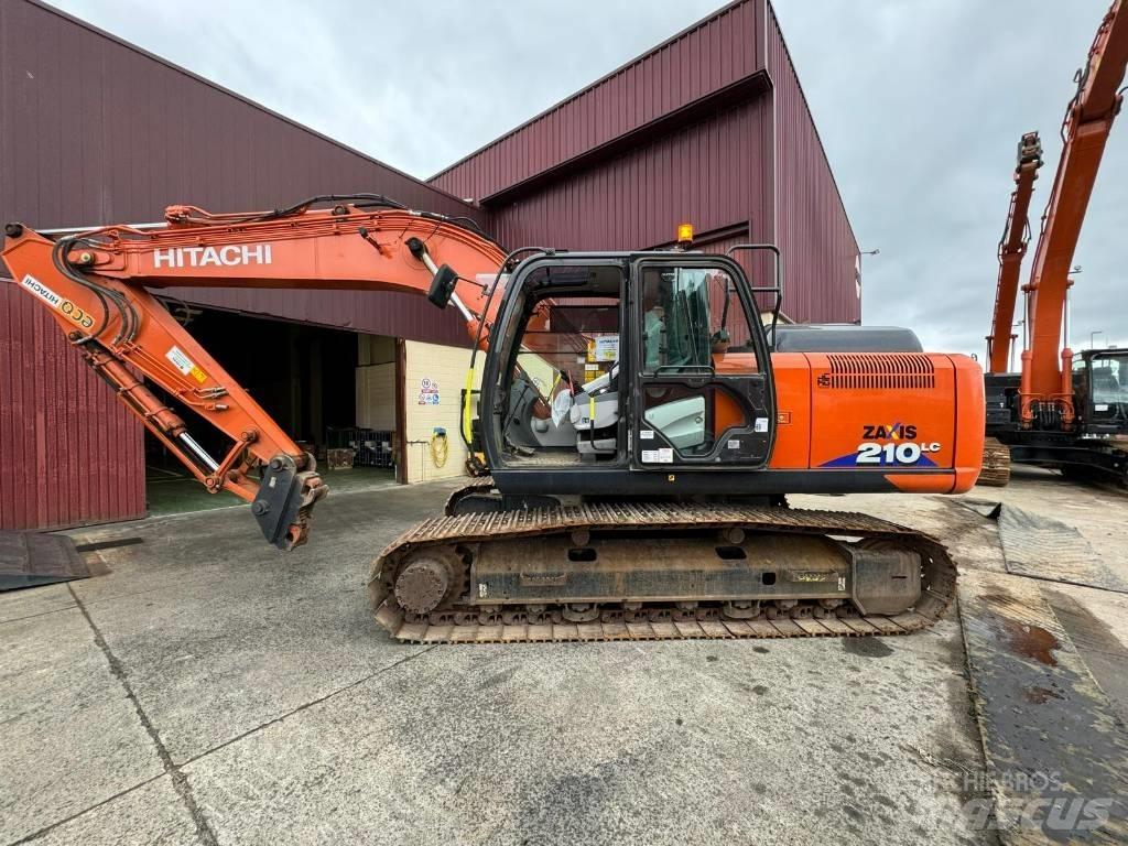 Hitachi ZX 210 LC-6 Gravemaskiner på larvebånd