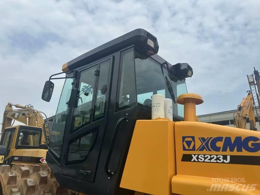 XCMG XS 223 J Enkelt tromle