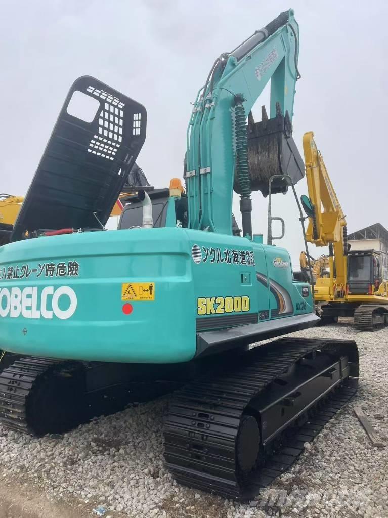 Kobelco SK 200 Gravemaskiner på larvebånd