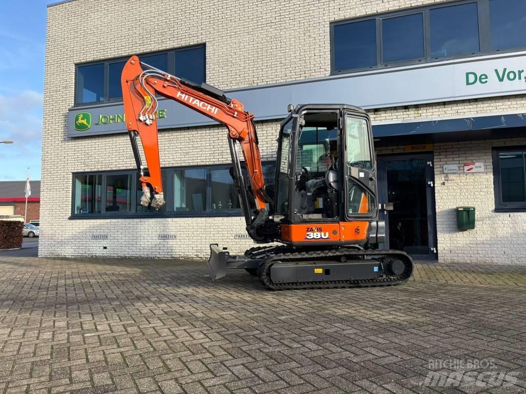 Hitachi ZX38U-6 Minigravemaskiner