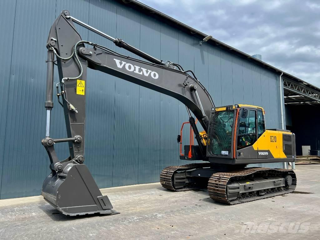 Volvo EC210 Gravemaskiner på larvebånd