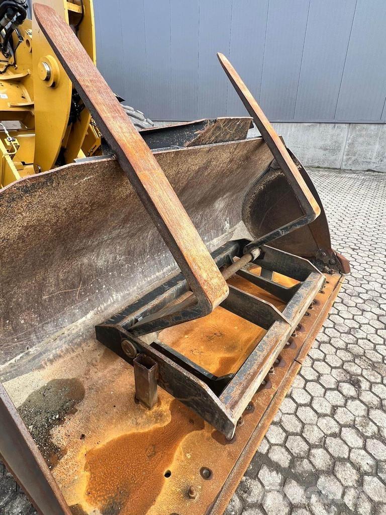 CAT 926M Læssemaskiner på hjul