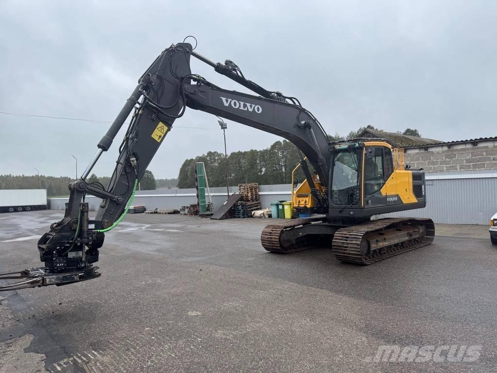 Volvo EC 220 E Gravemaskiner på larvebånd