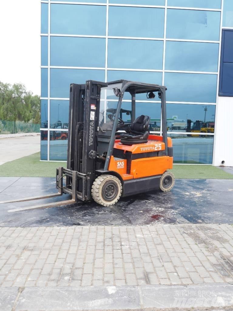 Toyota 7 FBMF 25 El gaffeltrucks
