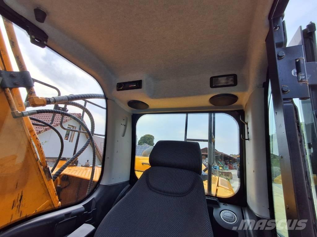JCB JS210LC T4F Gravemaskiner på larvebånd