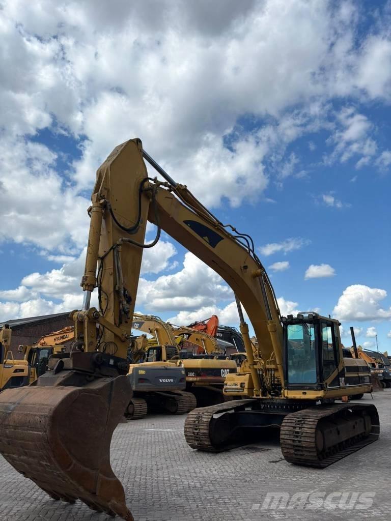 CAT 330 B L Gravemaskiner på larvebånd