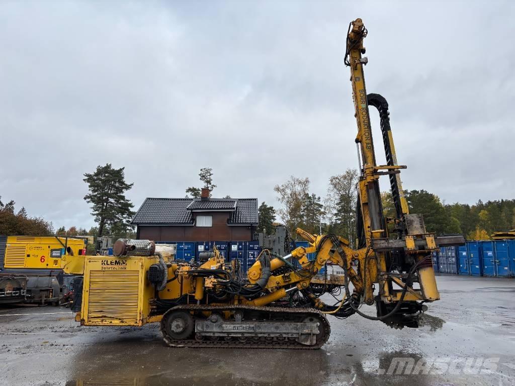 Klemm KR805-2 Pæle- og rammemaskiner