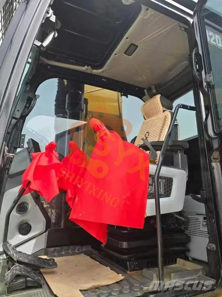 CAT 320NG Gravemaskiner på larvebånd