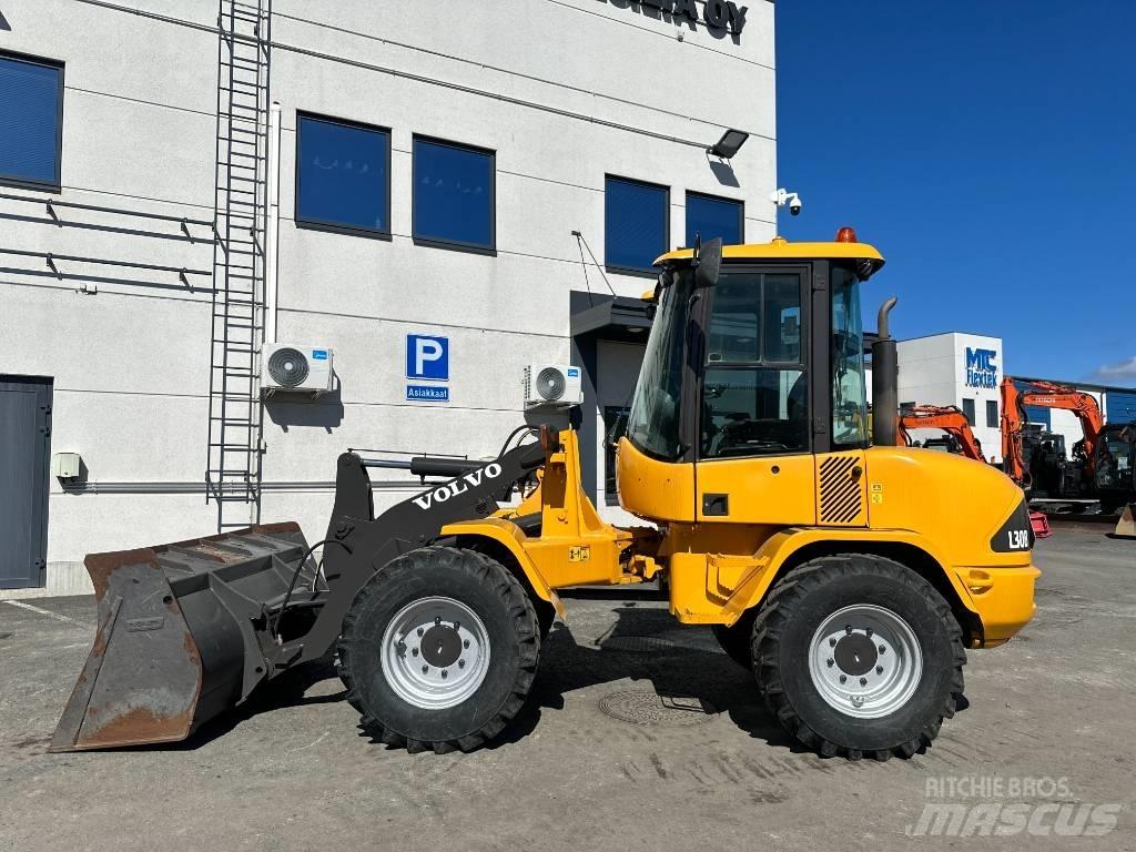 Volvo L 30 B Læssemaskiner på hjul