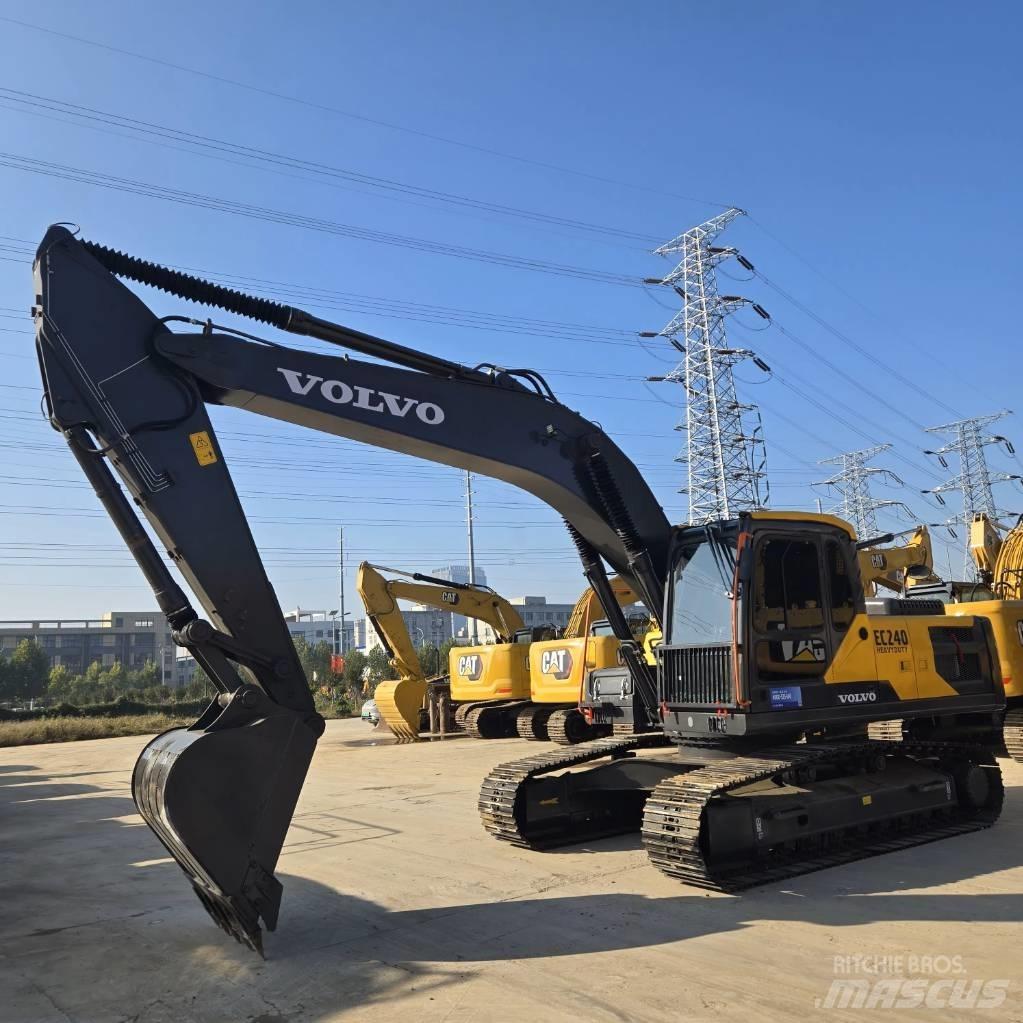 Volvo EC 240 Gravemaskiner på larvebånd