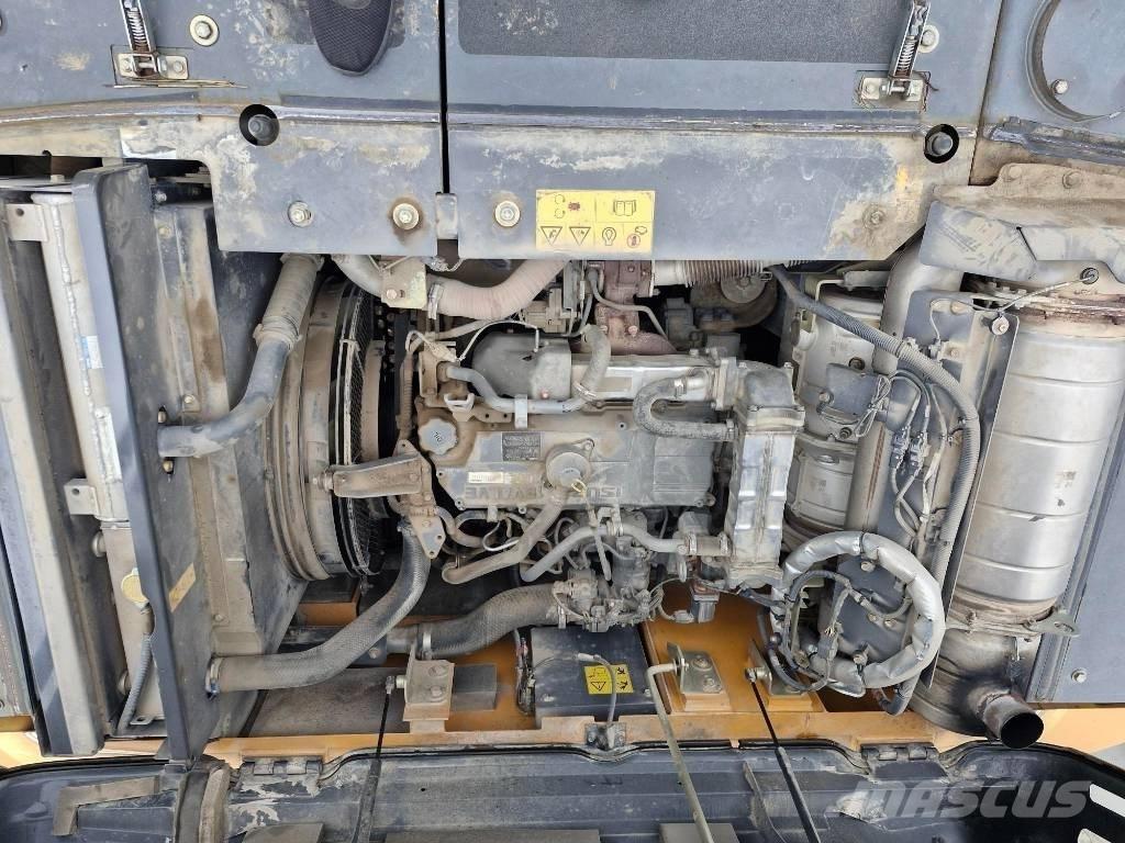 CASE CX 210 D Gravemaskiner på larvebånd