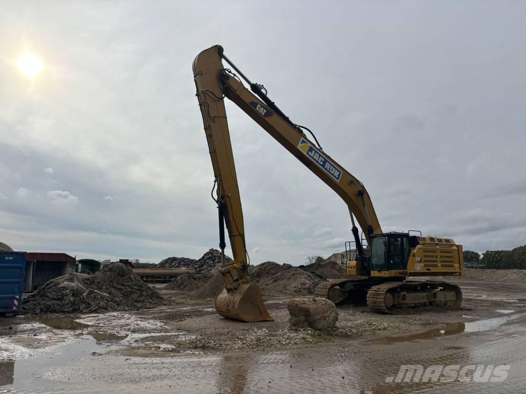 CAT 374 Long-reach Gravemaskiner med lang gravebom