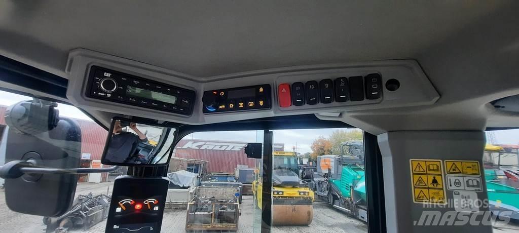 CAT 906 Læssemaskiner på hjul