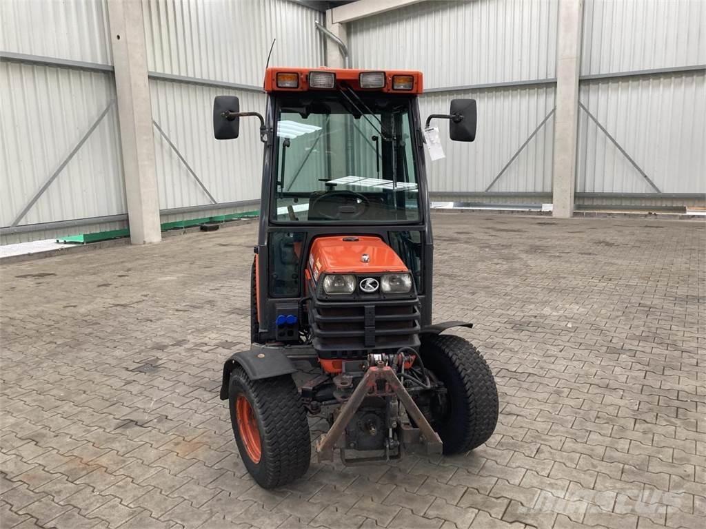 Kubota B2110 Kompakte traktorer