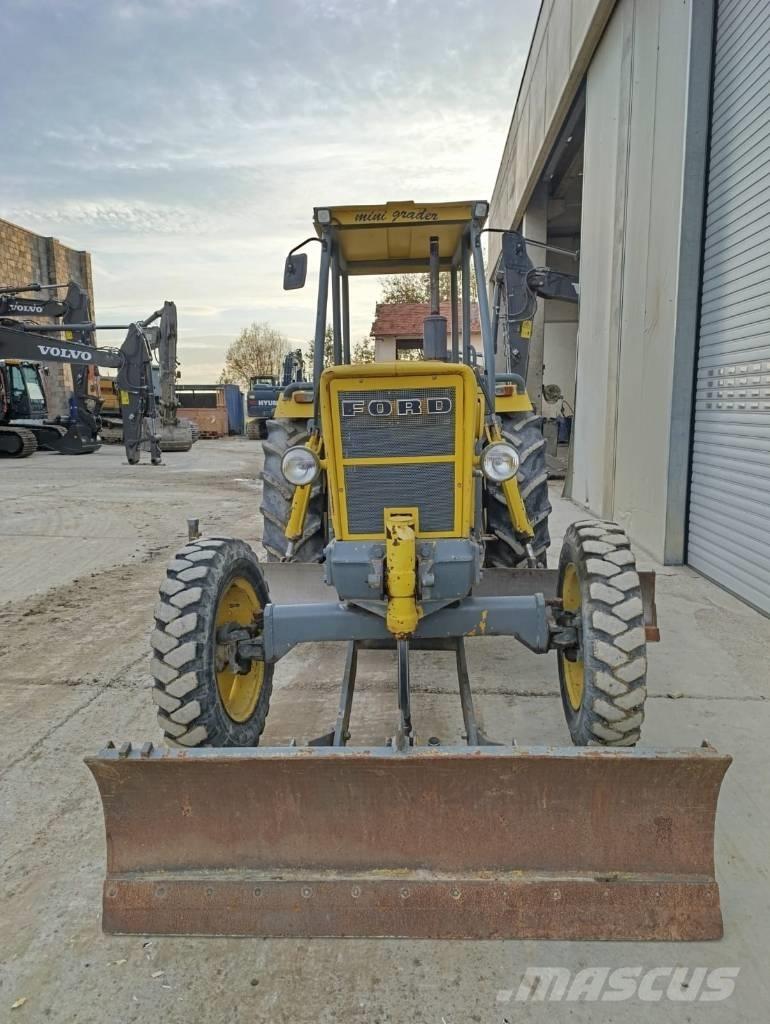 Ford Minigrader Vejhøvle / Gradere