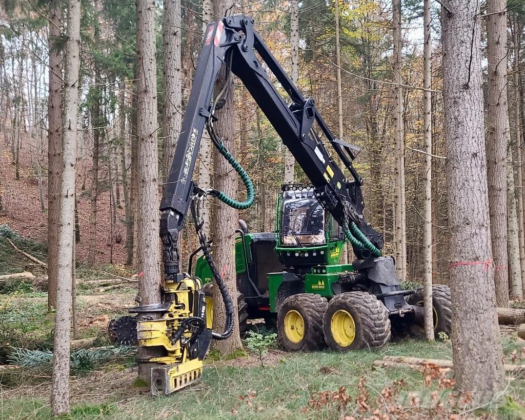 John Deere 1270 G Skovningsmaskiner