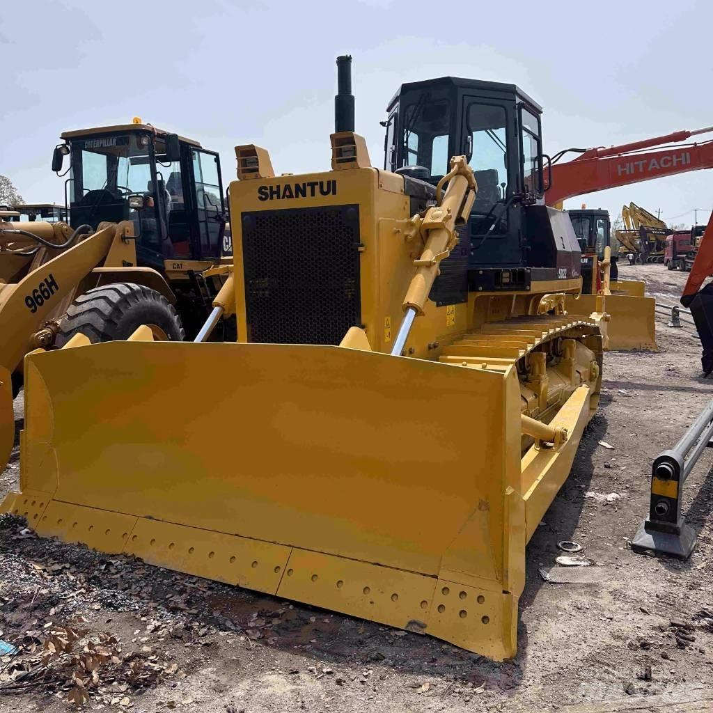 Shantui SD 22 Bulldozer på larvebånd