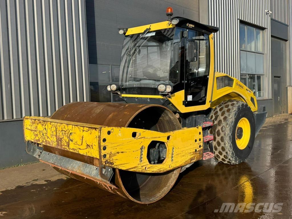 Bomag BW213D-5 Enkelt tromle
