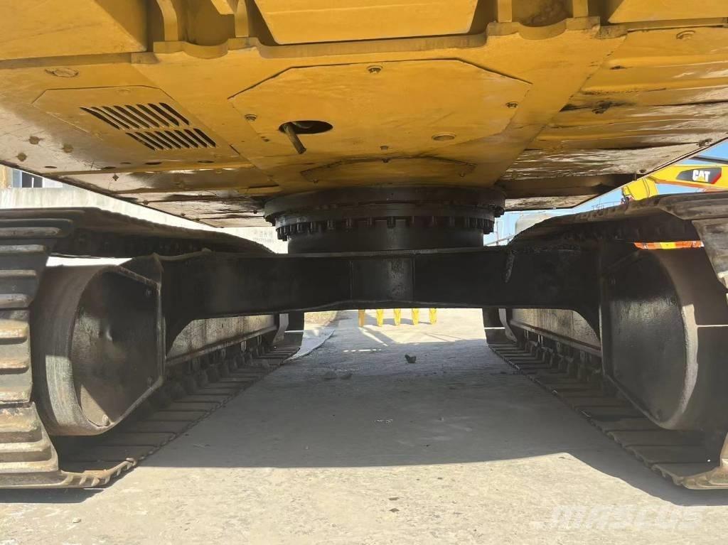 CAT 320 D Gravemaskiner på larvebånd