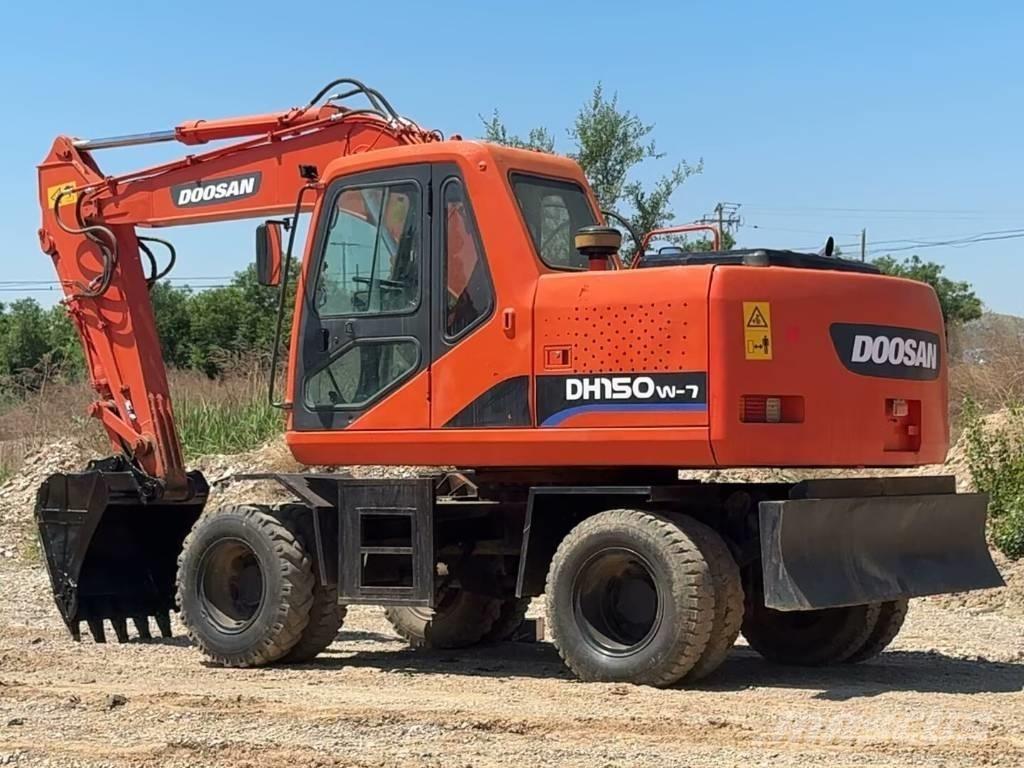 Doosan DH150 W-7 Gravemaskiner på hjul
