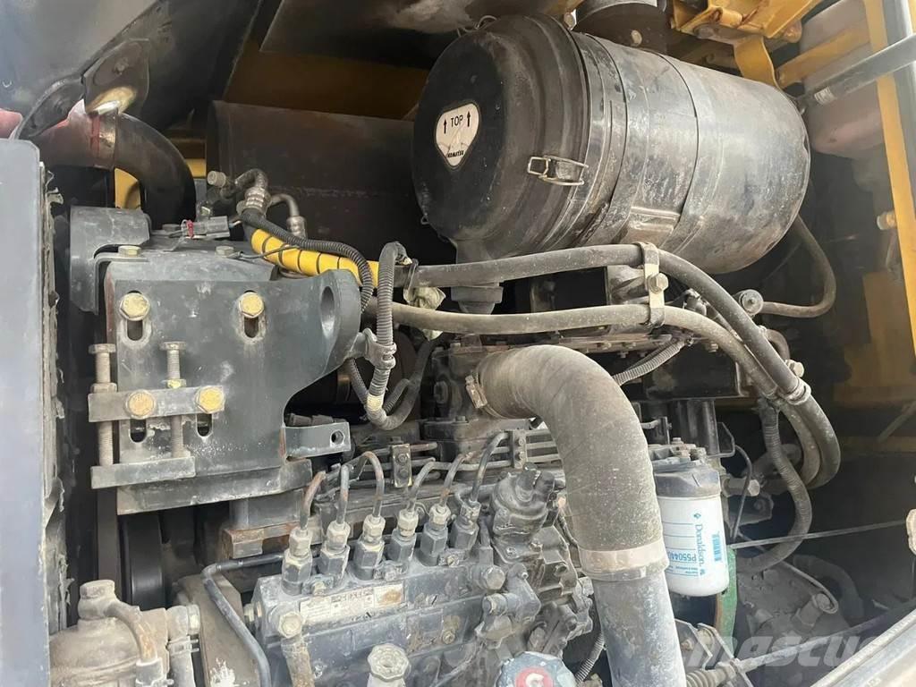 Komatsu WA250-5 Læssemaskiner på hjul