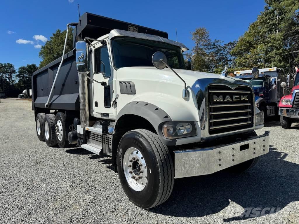 Mack Granite 84FR Lastbiler med tip
