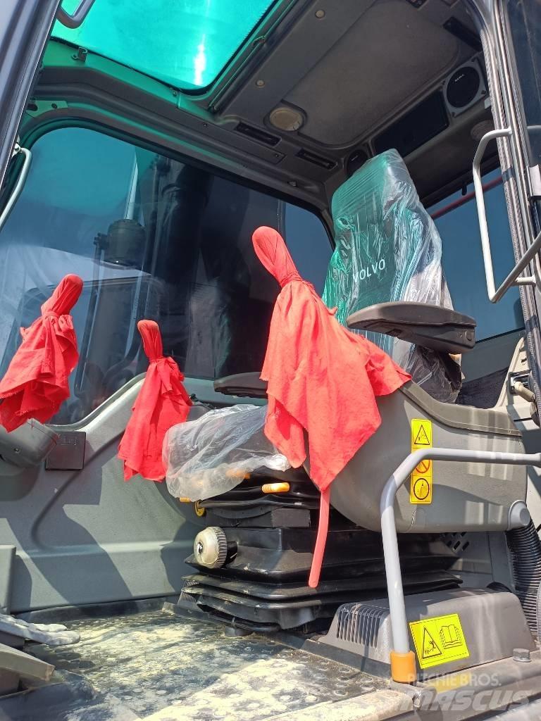 Volvo EC 240 Gravemaskiner på larvebånd