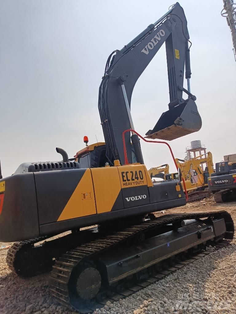 Volvo EC 240 Gravemaskiner på larvebånd