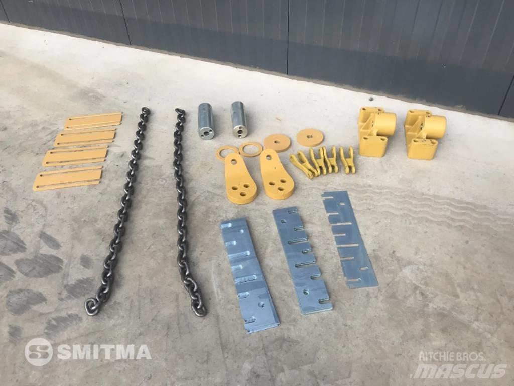 CAT 740 Bagklapper