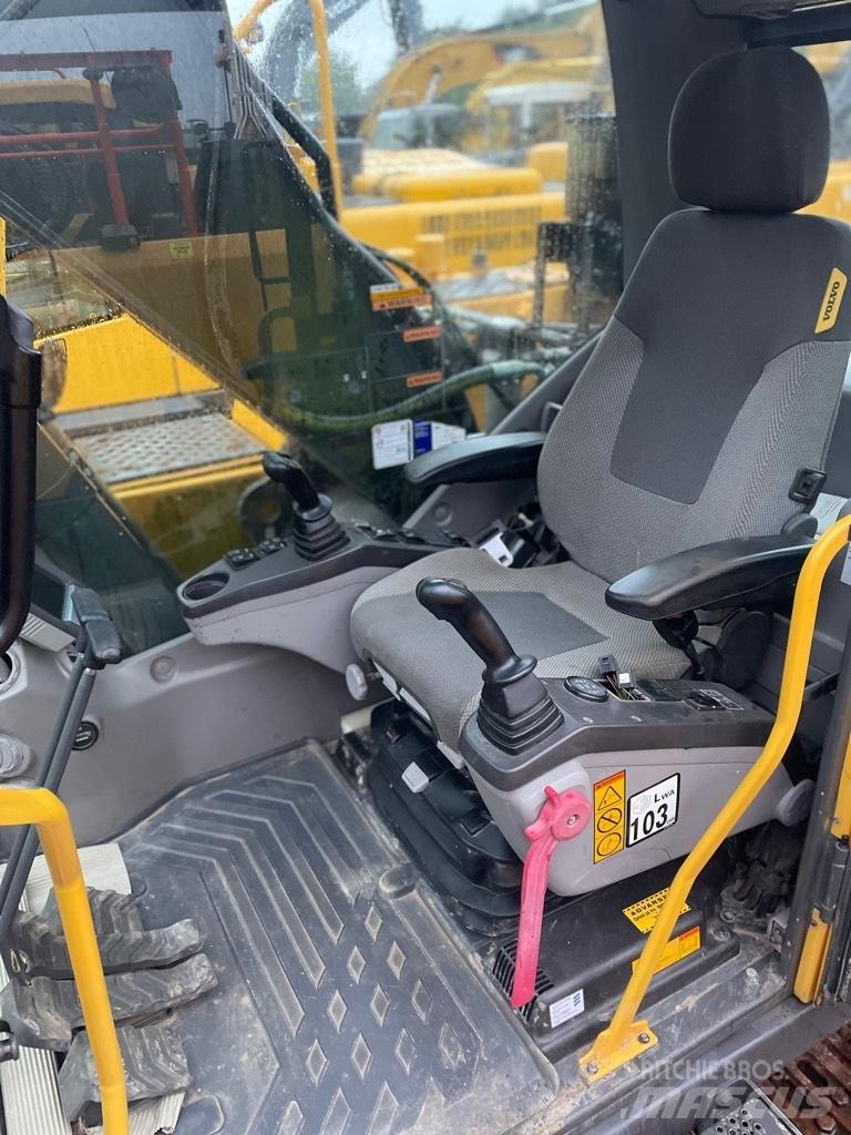 Volvo EC210C Gravemaskiner på larvebånd