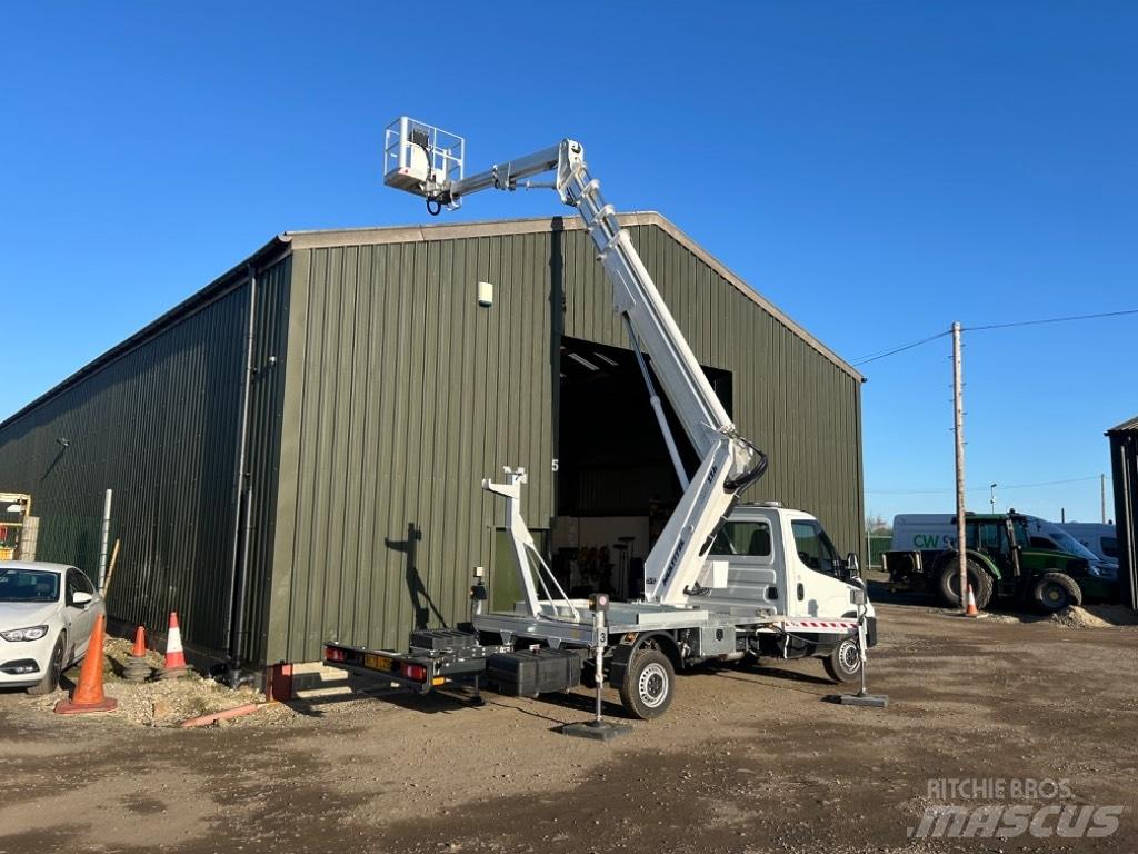 Multitel MJ 226 Bomlifte med knækarm