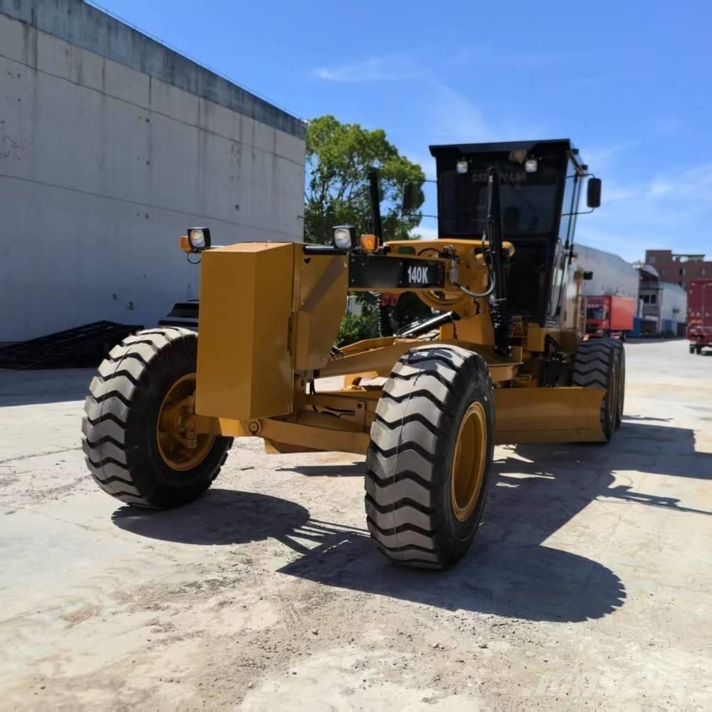 CAT 140K Vejhøvle / Gradere