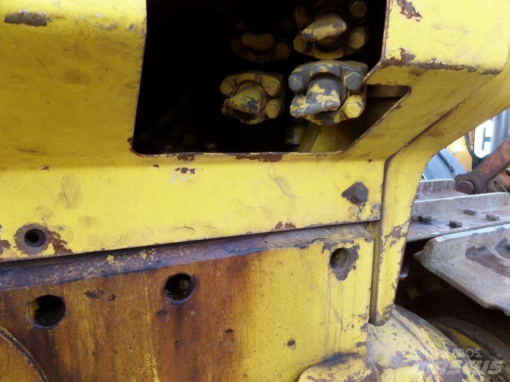 Komatsu D85P-21 Bulldozer på larvebånd