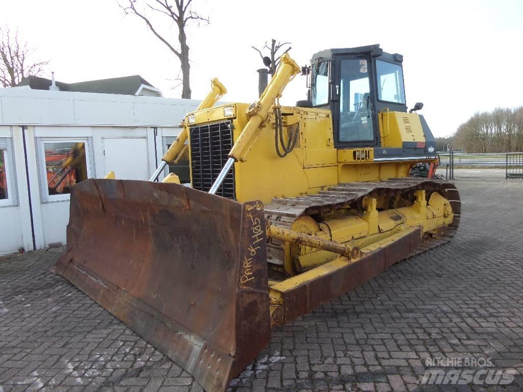 Komatsu D85P-21 Bulldozer på larvebånd