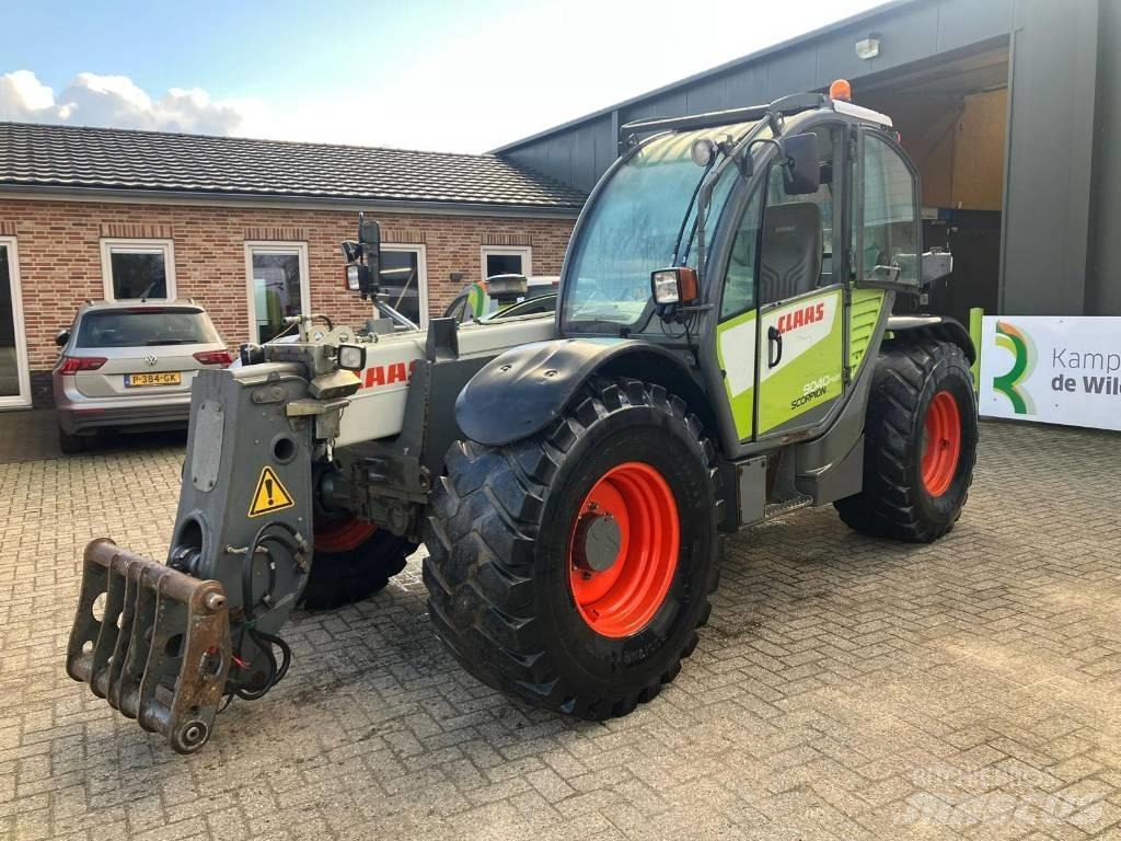 CLAAS Scorpion 9040 Teleskoplæssere til landbrug
