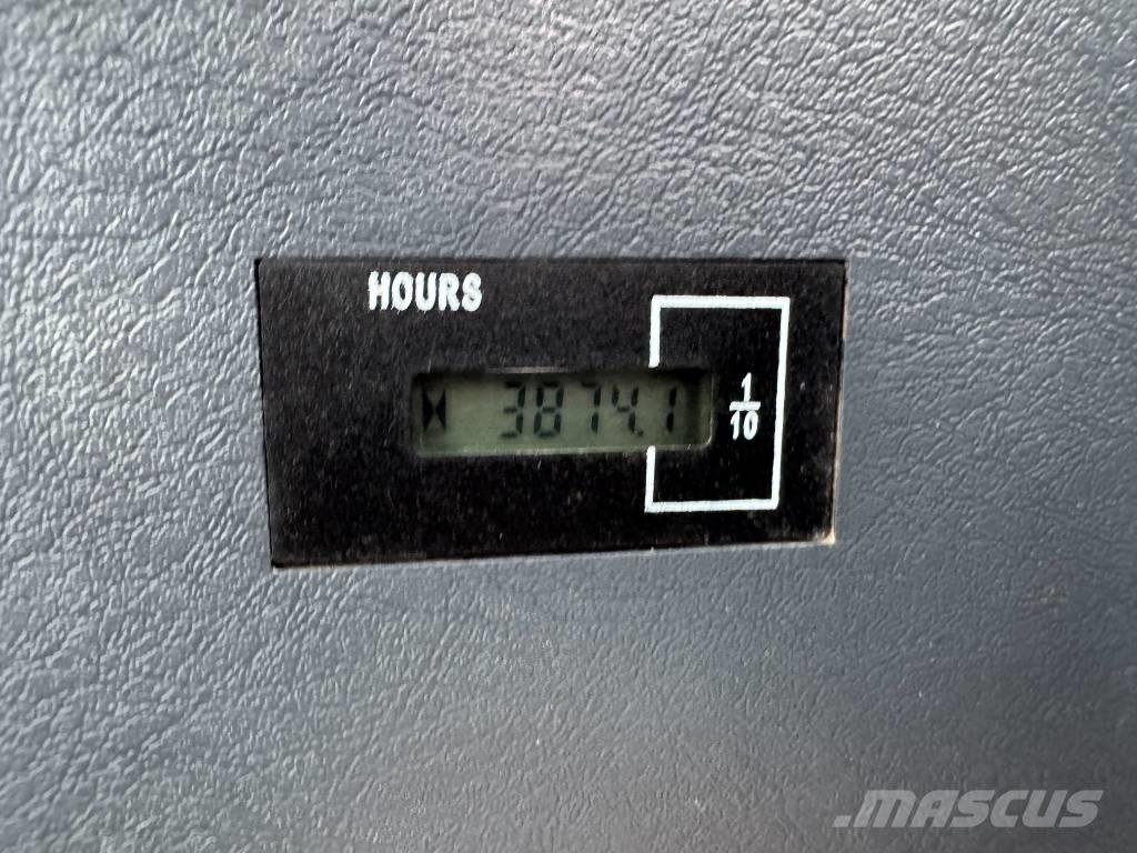 Hyundai HX130LCR Gravemaskiner på larvebånd