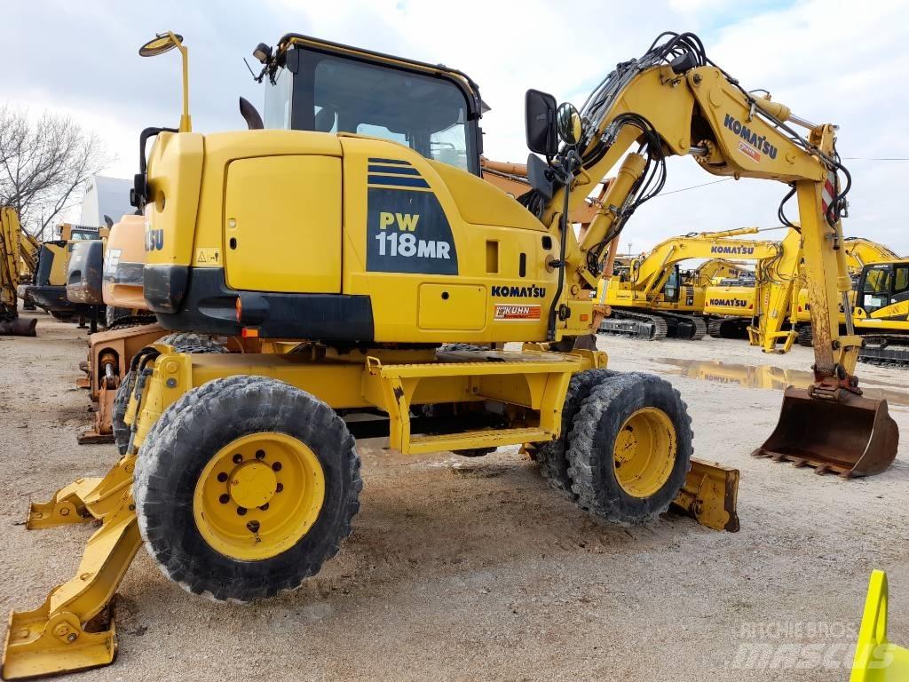 Komatsu PW118MR-8 Gravemaskiner på hjul