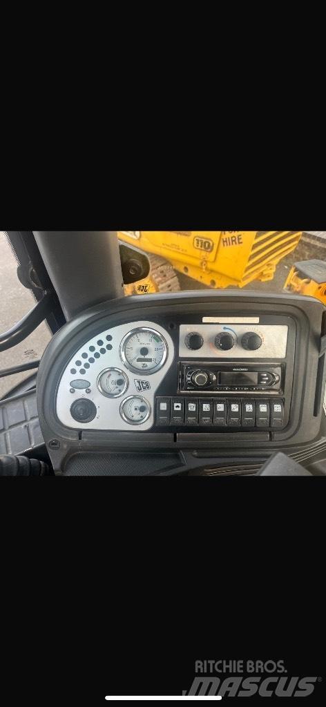 JCB 3 CX Contractor Rendegravere