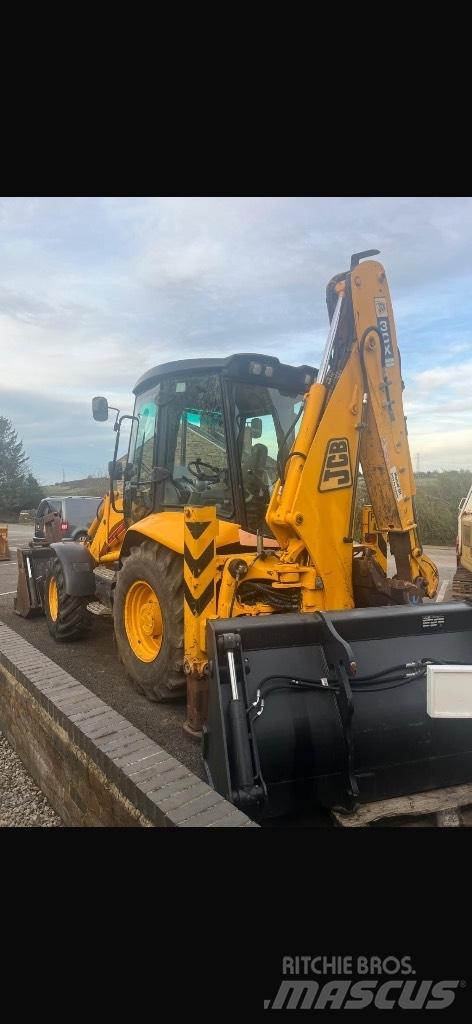 JCB 3 CX Contractor Rendegravere