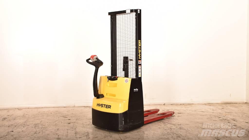 Hyster S 1.0E Gaffelstabler med gående fører