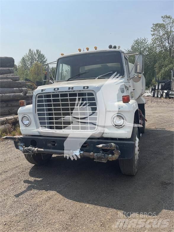 Ford 8000 Tankvogne - vand