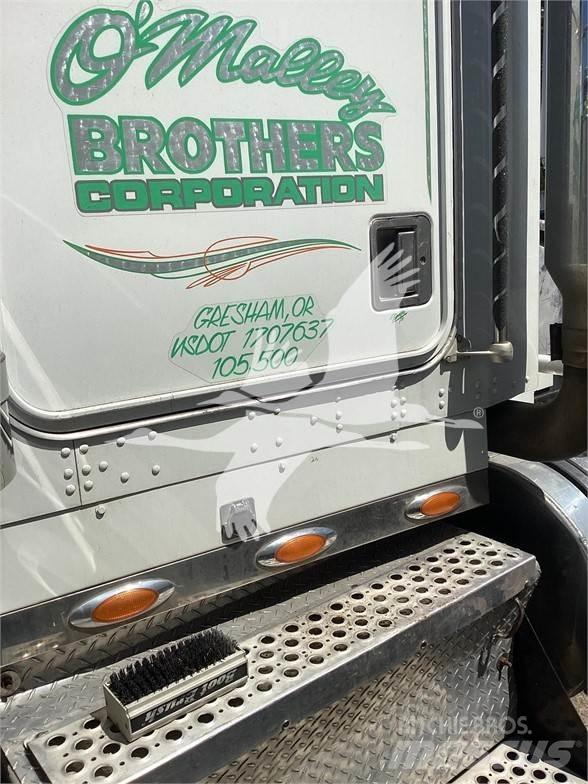 Kenworth W900 Chassis