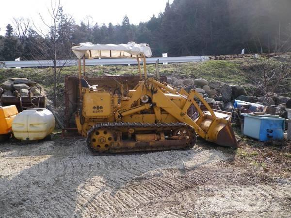 Komatsu D20S-3 Bulldozer på larvebånd