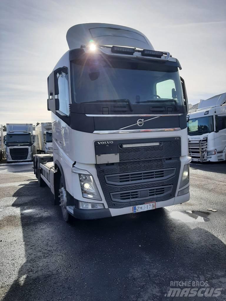 Volvo FH 13 Lastbiler med containerramme / veksellad