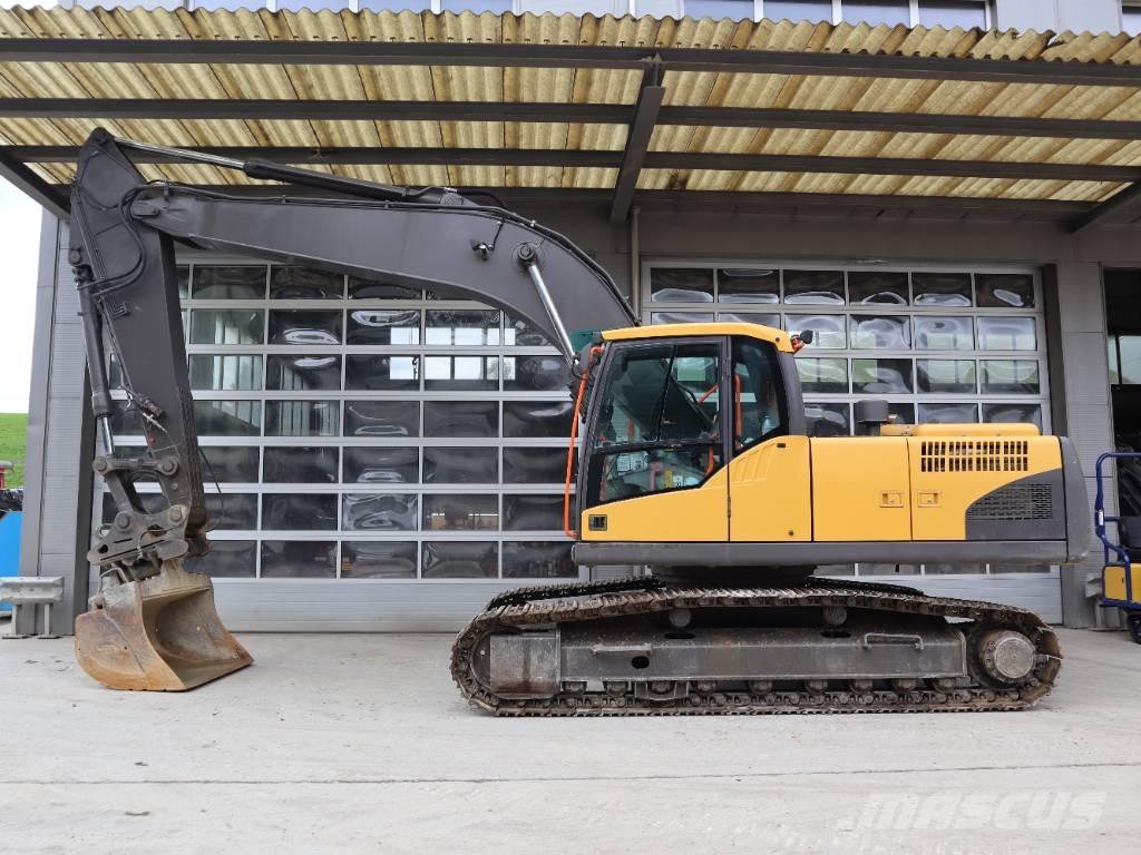Volvo EC 240 C N L Gravemaskiner på larvebånd