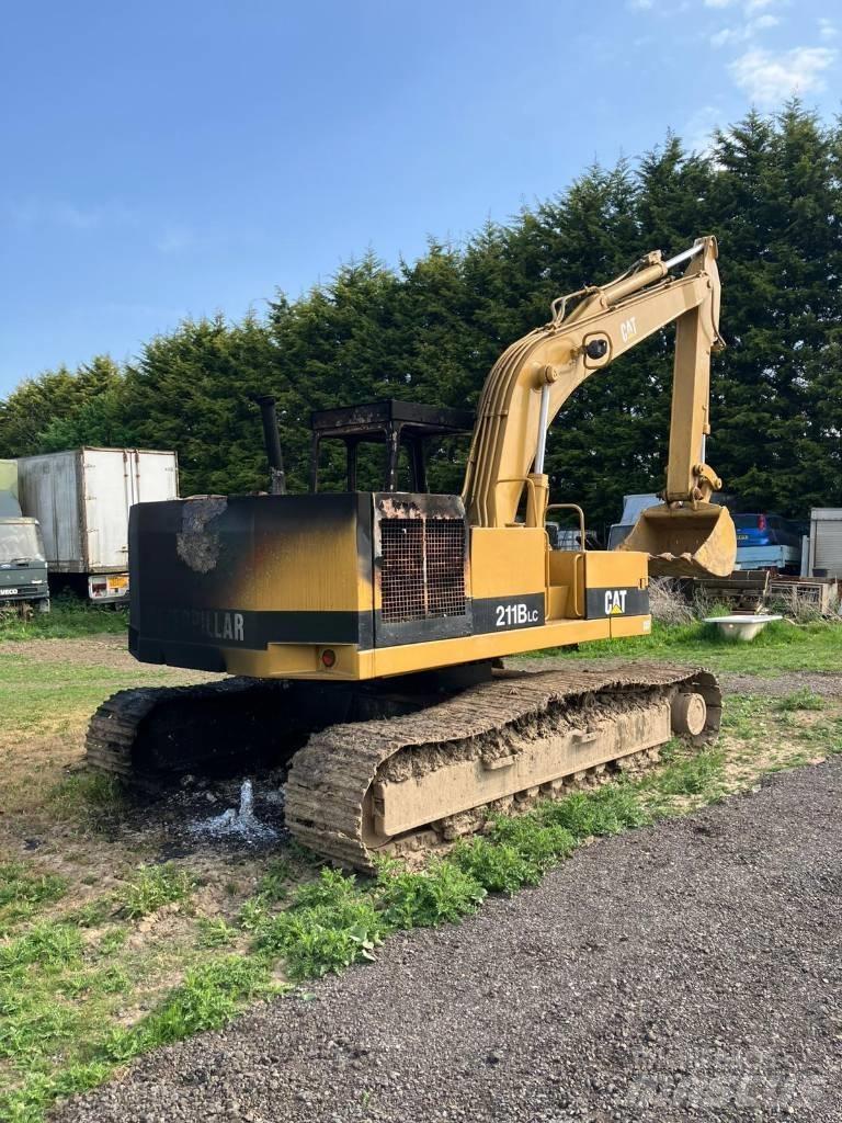 CAT 211 B LC Gravemaskiner på larvebånd