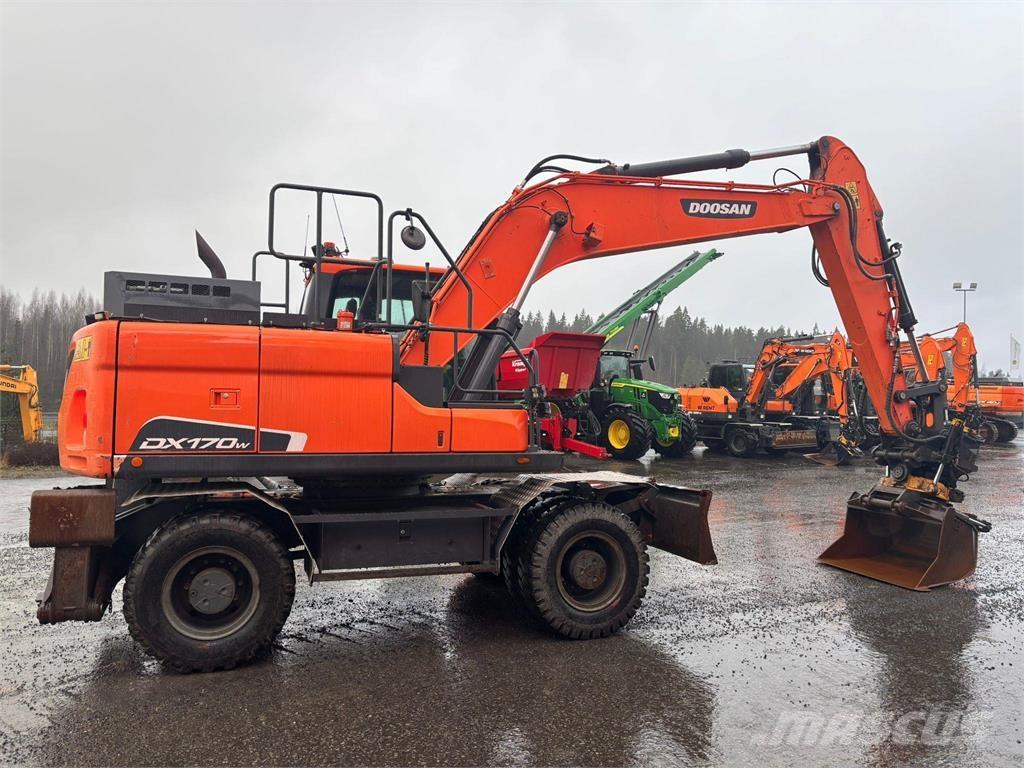 Doosan DX170W-5 Gravemaskiner på hjul